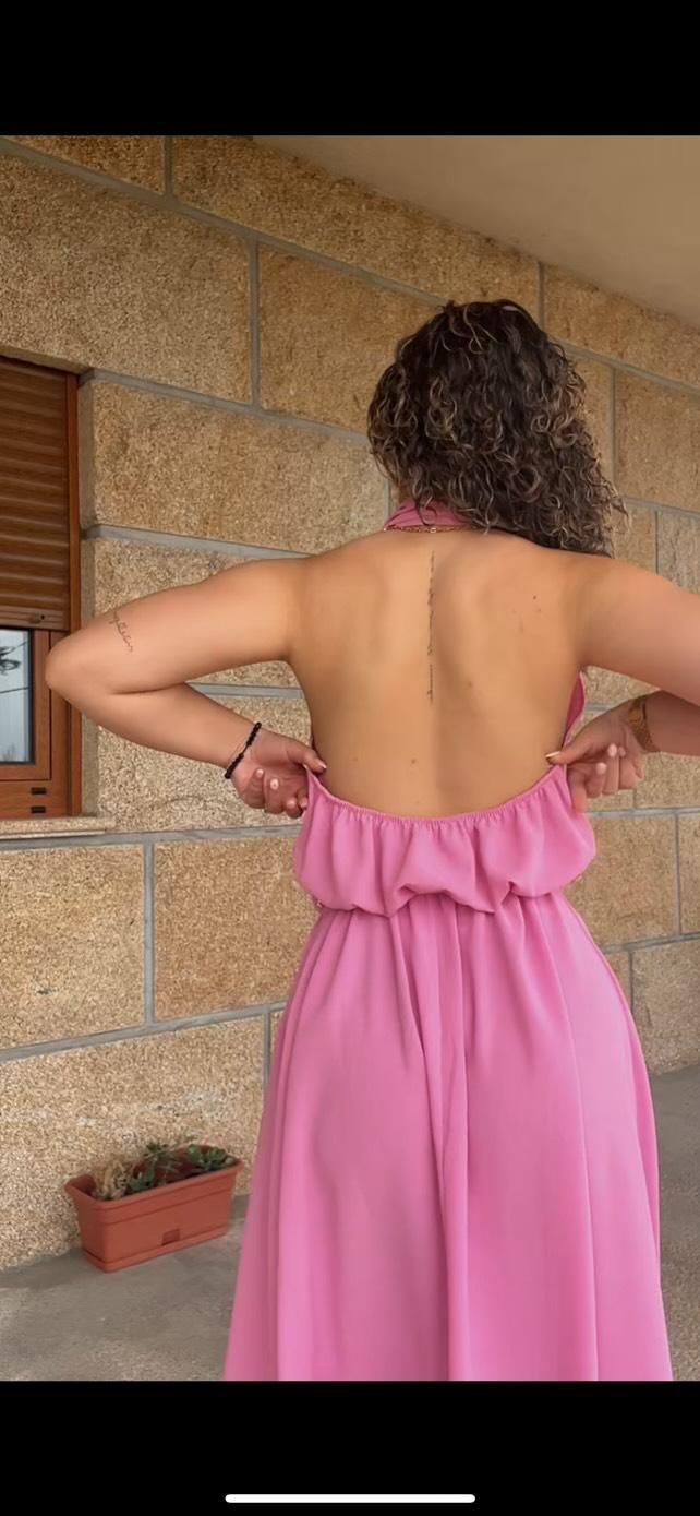 Vestido rosa com cinto