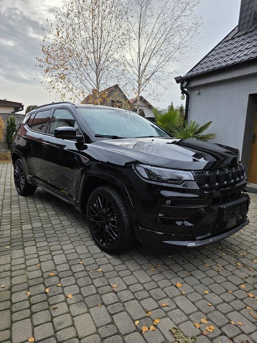 Sprzedam JEEP COMPASS 1,5 Hybrid 8000km