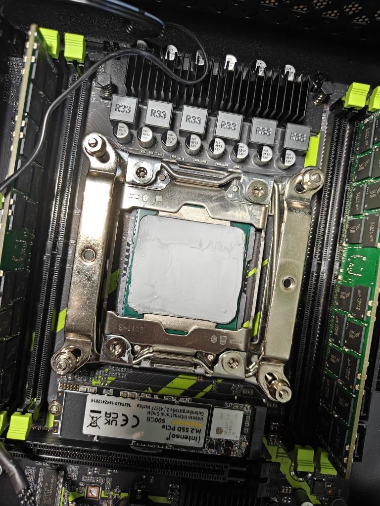 Komputer 12 rdzeni, 32 GB ddr4, RX 6600, m.2 500gb