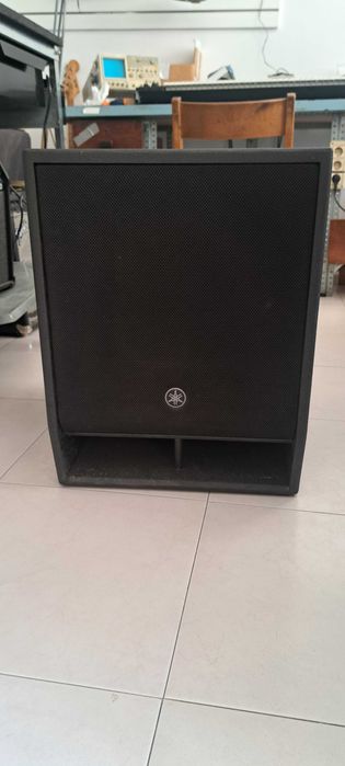 Subwoofer Yamaha DXS15XLF