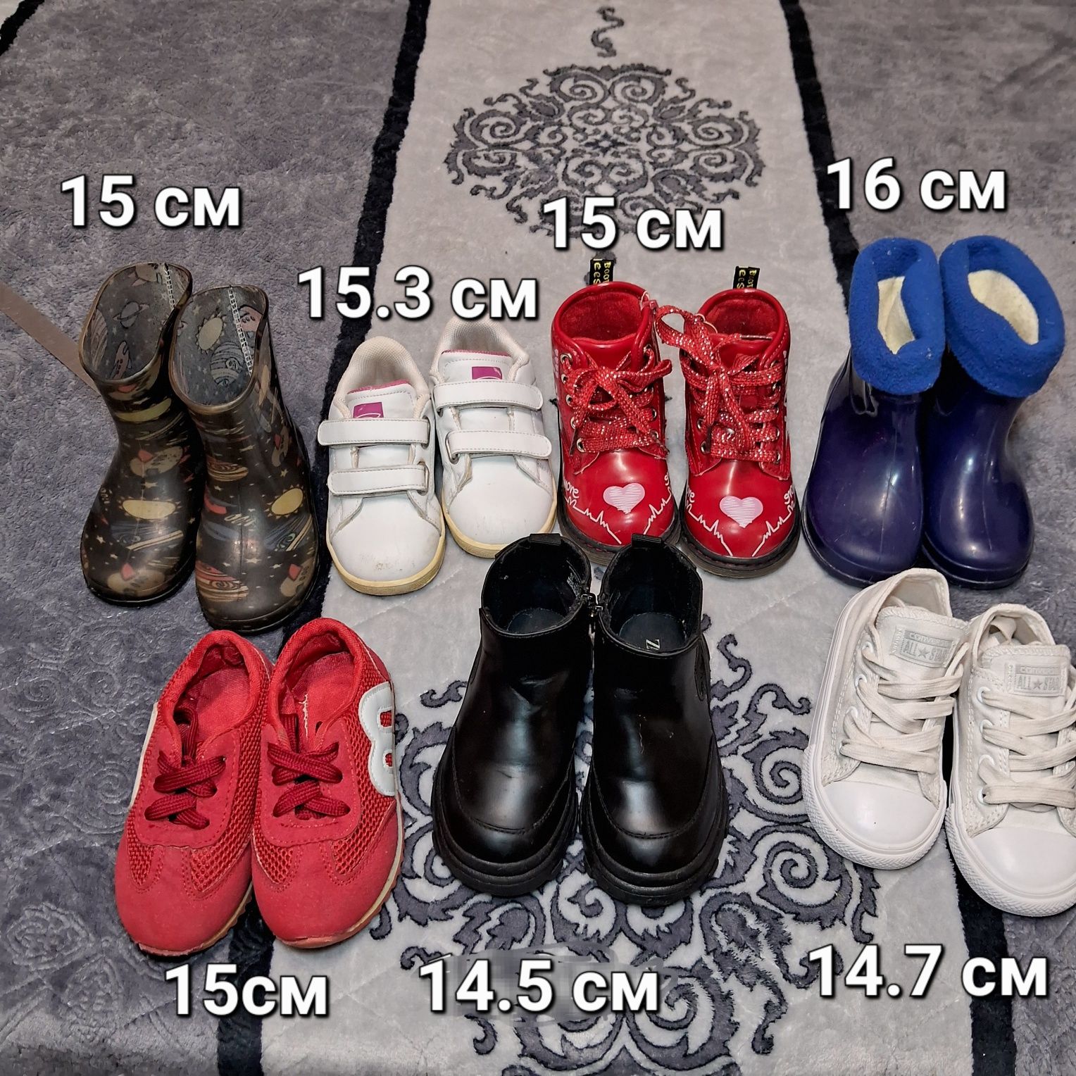 Кросівки чоботи гумові черевики кеди для дівчинки розмір 23 і 24