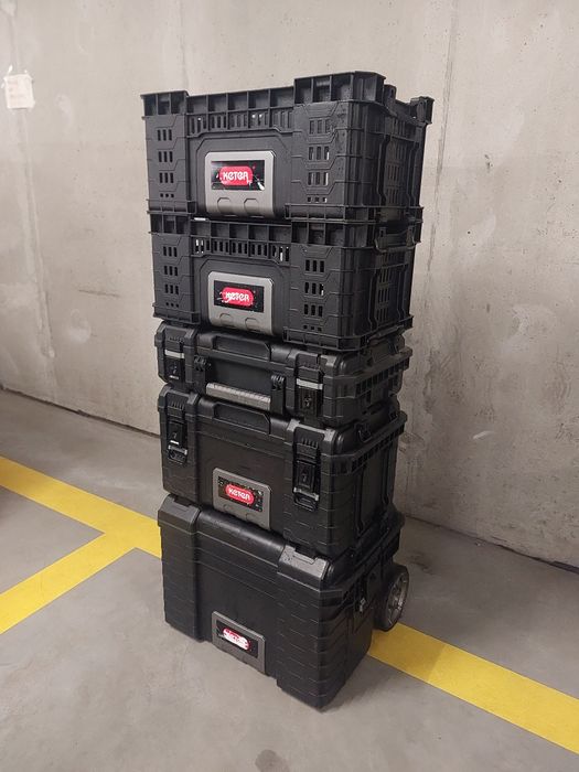 Narzędzia na stanowisko monterskie Makita 18V + Bosch