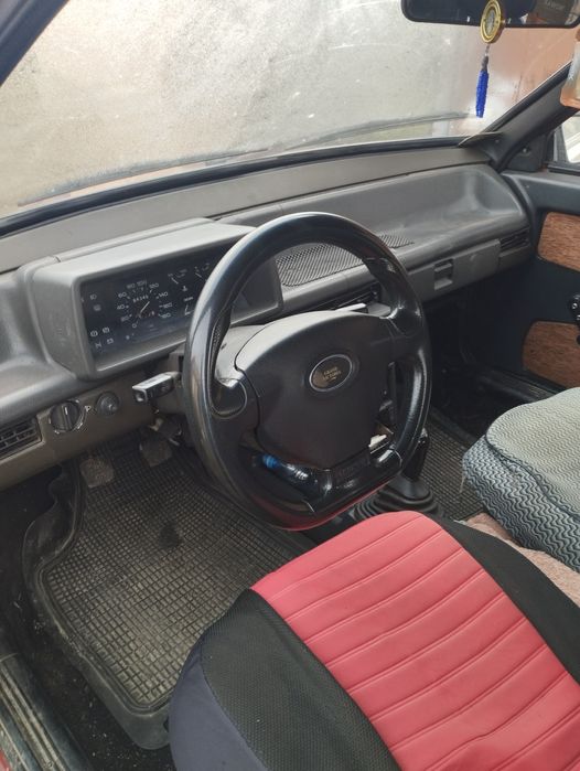 Автомобіль ВАЗ 2108 бензин