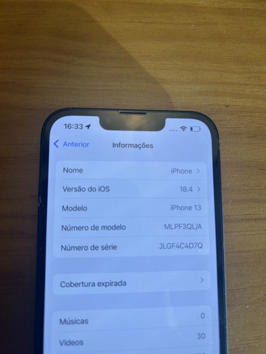 Iphone 13 em muito bom estado.