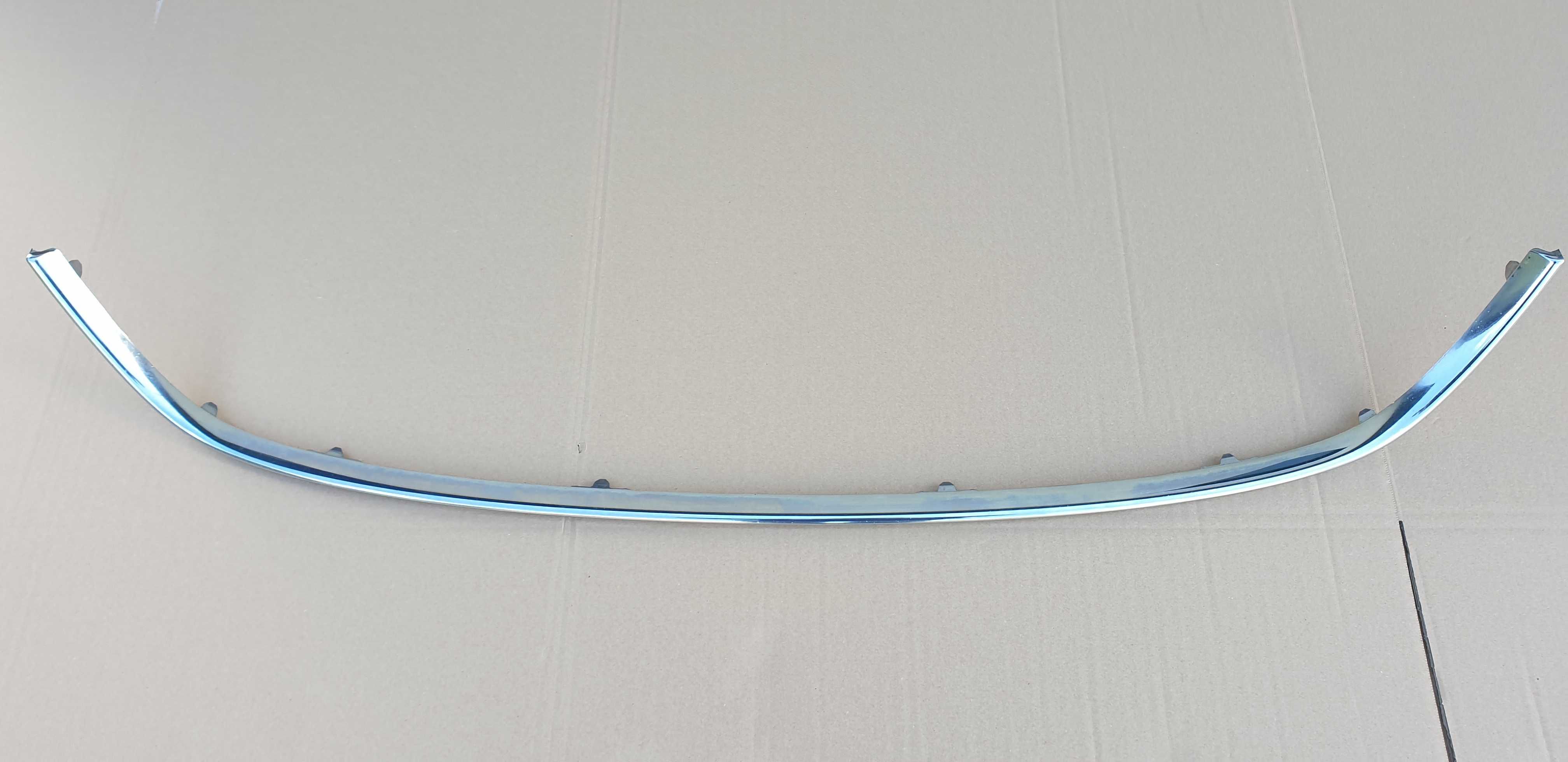 Renault megane III 3 pierwy lift listwa chrom zderzaka przód 12-13