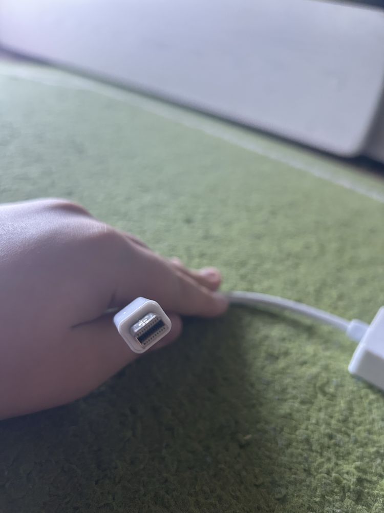 Przejściówka z mini Display port na: Hdmi  DVI Vga