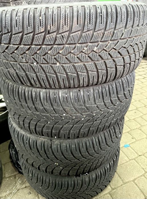 Шини Lassa зимові  245/40 R19. Майже нові
245/40 R19
Проїхали 500 км