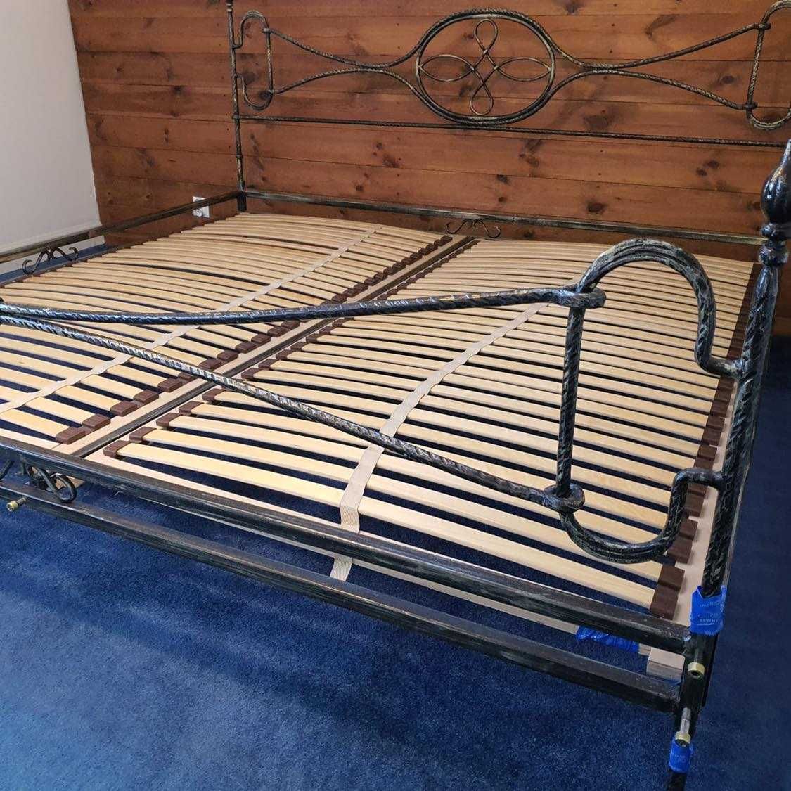 Sprzedam stylowe, efektowne łóżko metalowe - duże plus stoliki nocne