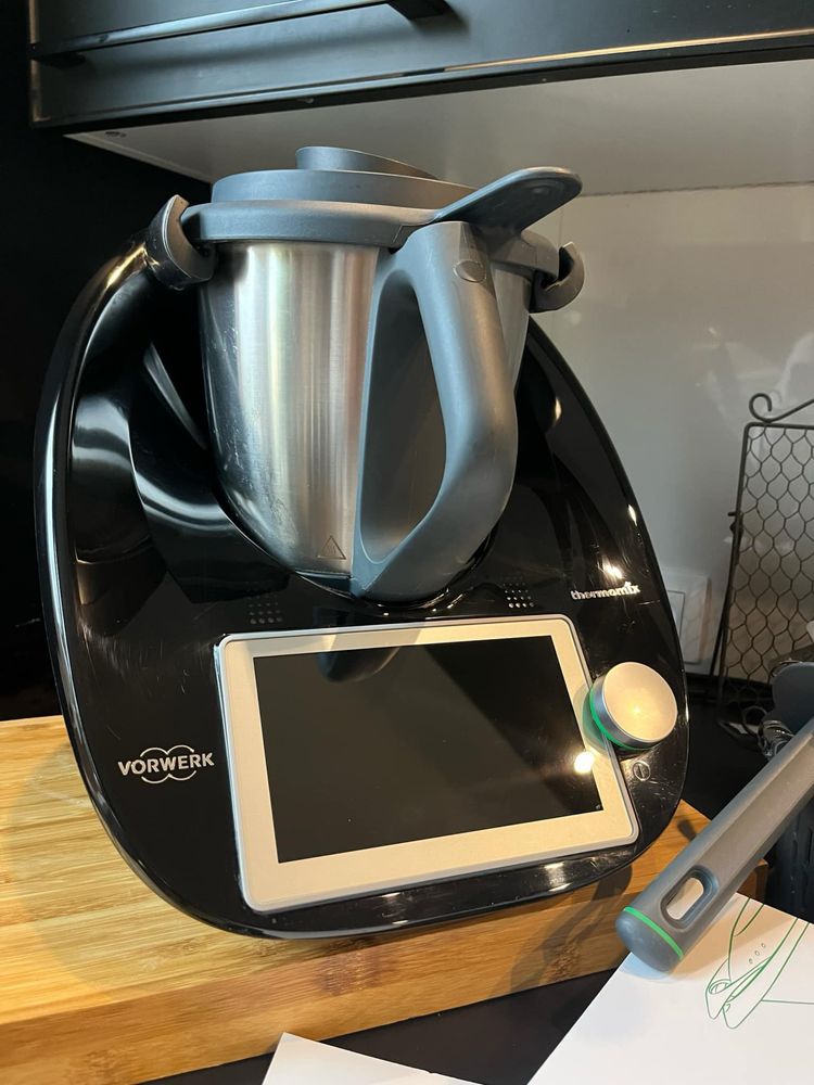 Thermomix TM6 w kolorze czarnym blysk
