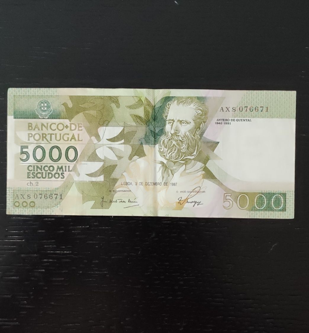 Notas de escudos 5000$