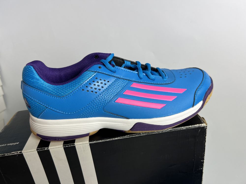 Nowe buty sportowe Adidas Counterblast 3 W 40 2/3 outlet