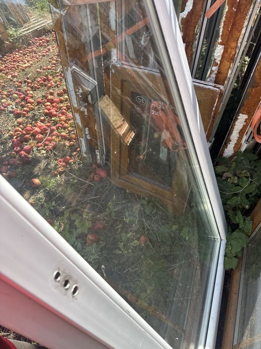 1x okno balkonowe 83x210 orzech biale tarasowe wejsciowe (brazowe ru)