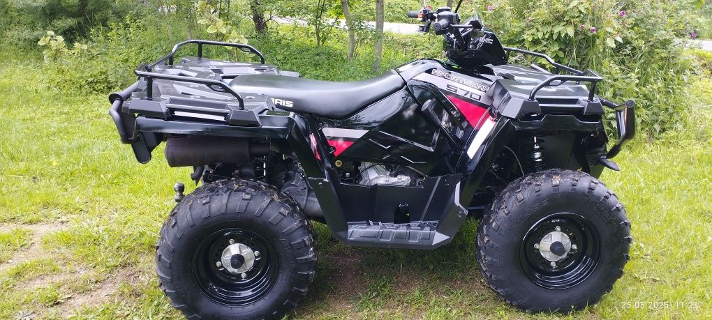 Polaris sportsman 570  forest 4x4
