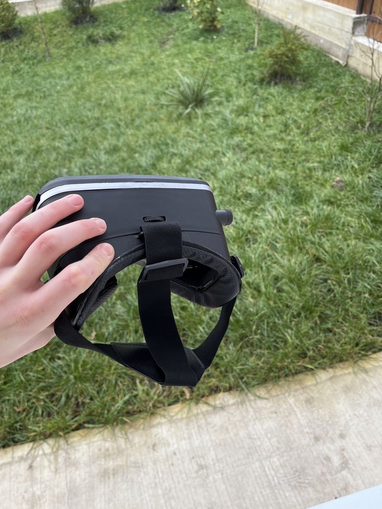 VR-окуляри/окуляри віртуальної реальності