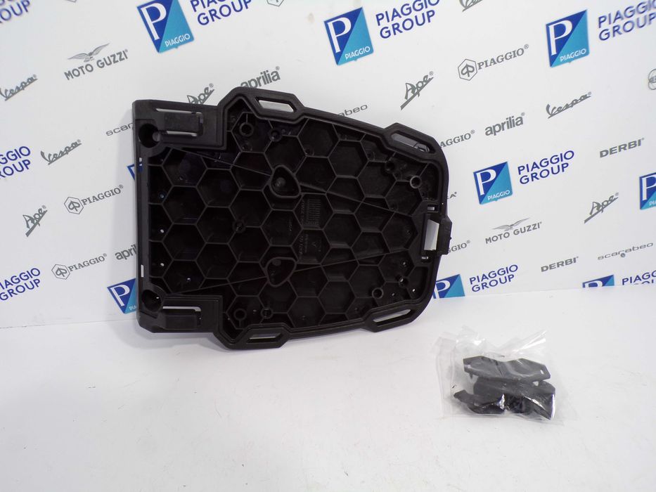 Płyta Bagażnika pod kufer Centralny Moto Guzzi V85 TUAREG 660 Nowa