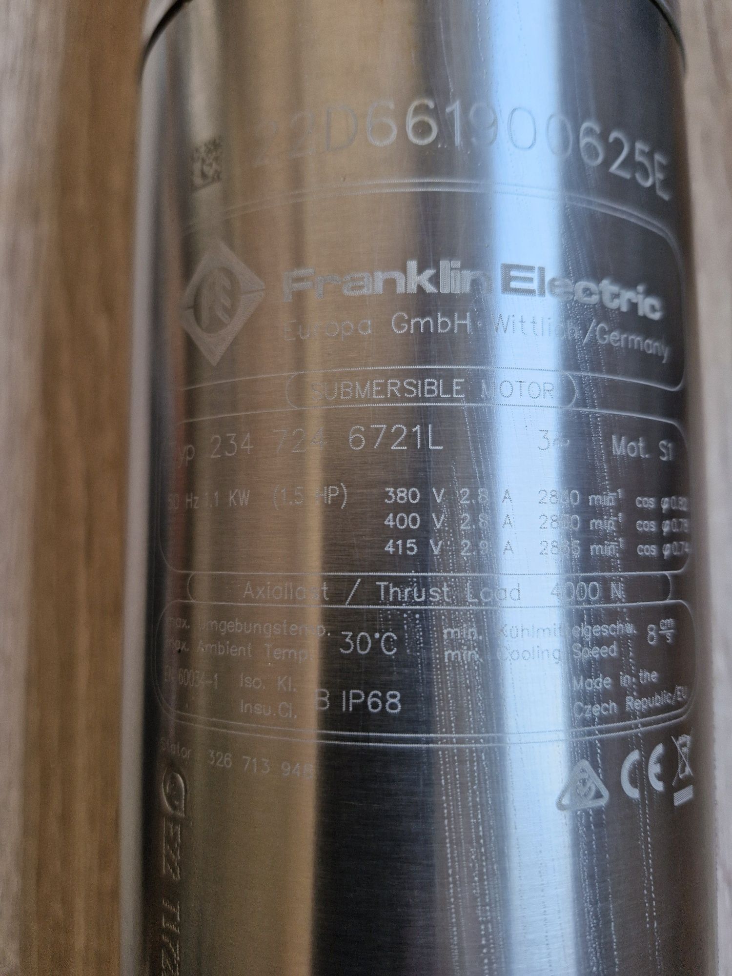 Electrobomba submersivel Trifásica 1.50CV 3.OA 380V