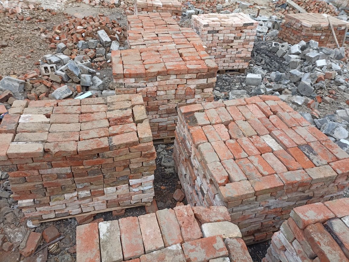 Кирпич красный бу ,белый, 2000 шт