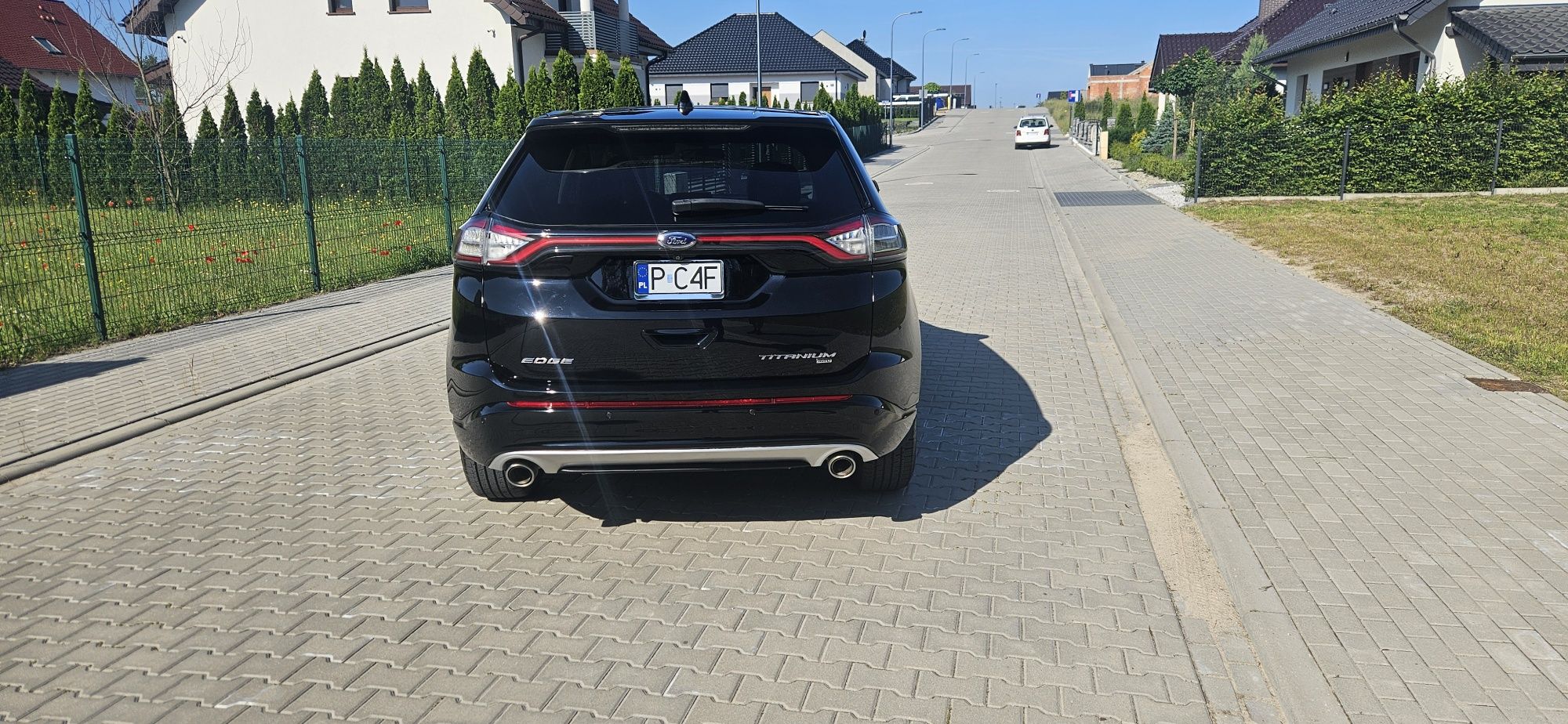 Ford Edge Titanium