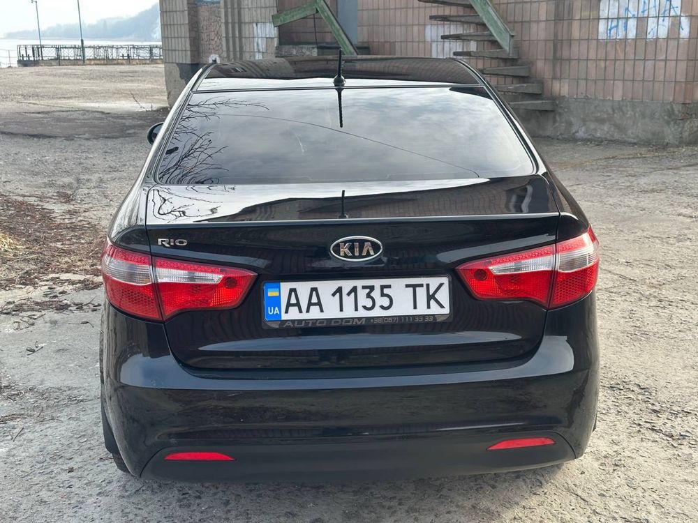Kia Rio 1.6; 2012 року