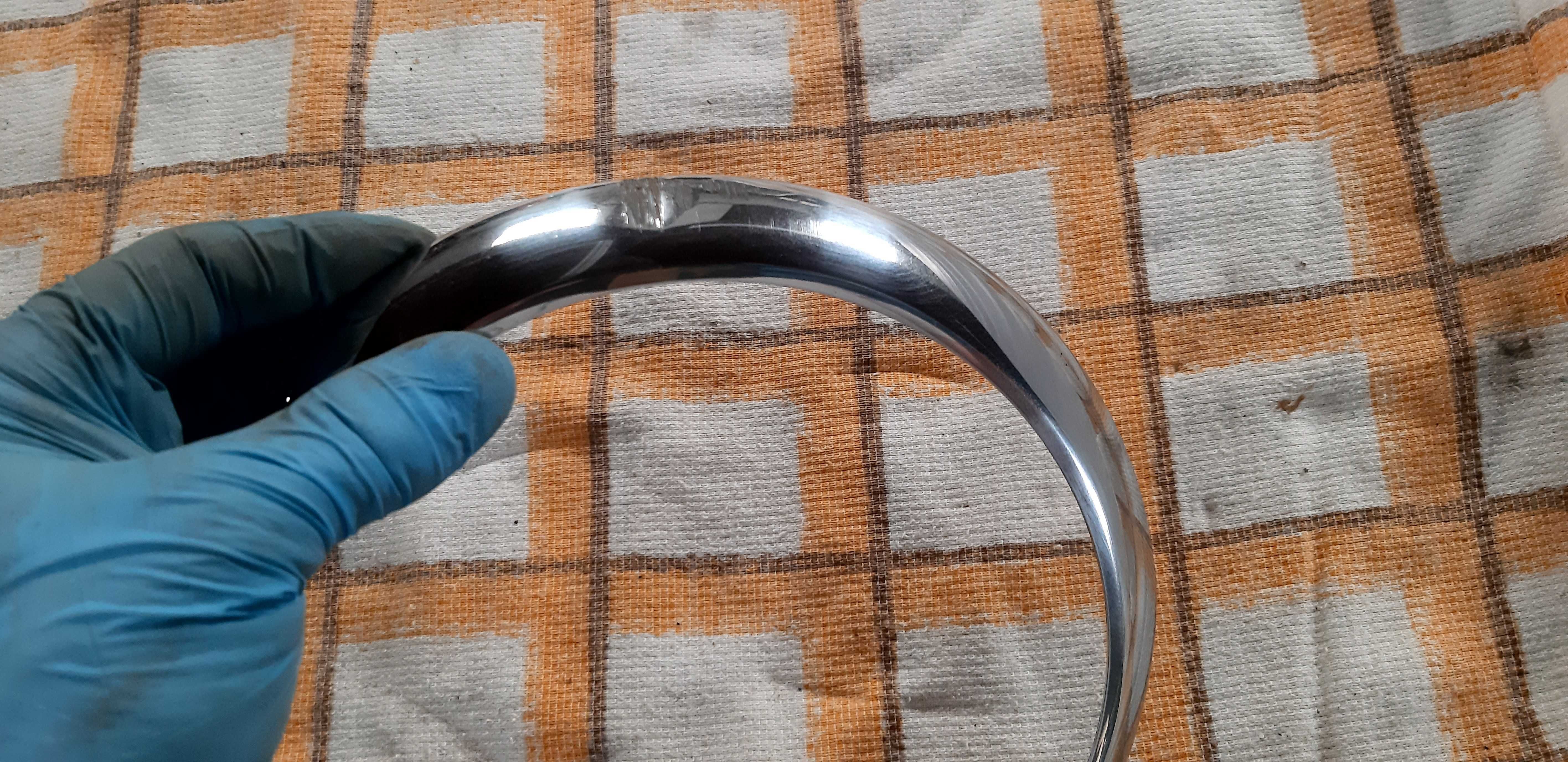 2 ramki reflektorów przednich volkswagen karmann ghia typ 14/34