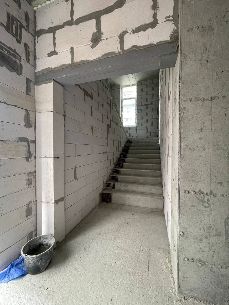 Продаж комерційного приміщення по вулиці Боднарська 12 (1270 м.кв.)