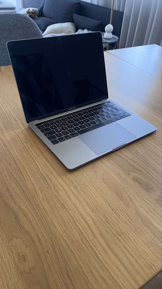 MacBook Pro 13” (2016) com Touch Bar