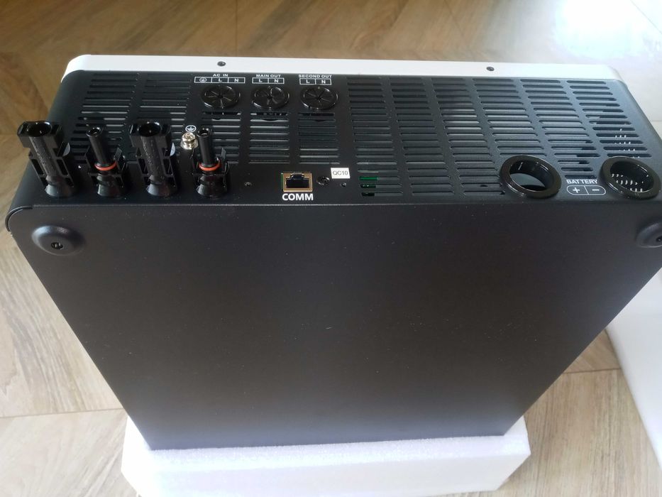 Inwerter falownik hybrydowy GOOTU 8.2KW Hybrid Solar Inverter