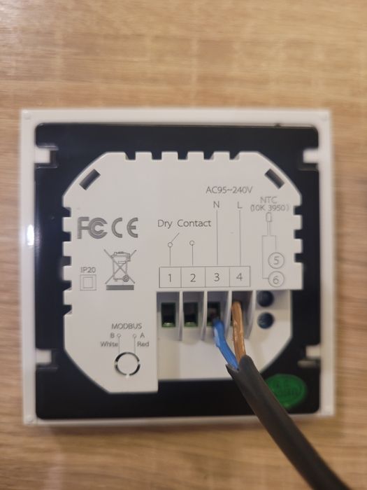 Termostat pokojowy wifi Tuya, piec elektro, gaz, podłogówka