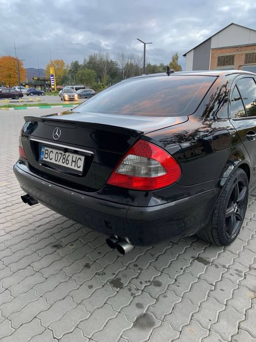 Продам Mercedes w211