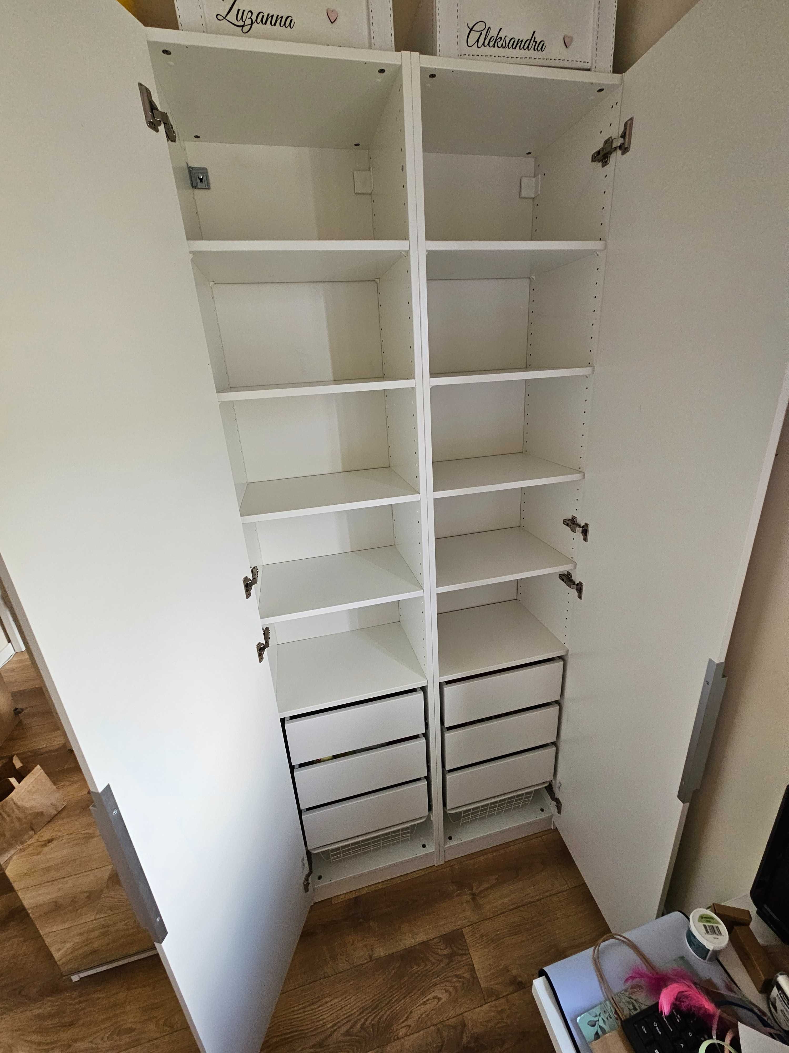 Szafa PAX Ikea 3 moduły w tym lustro