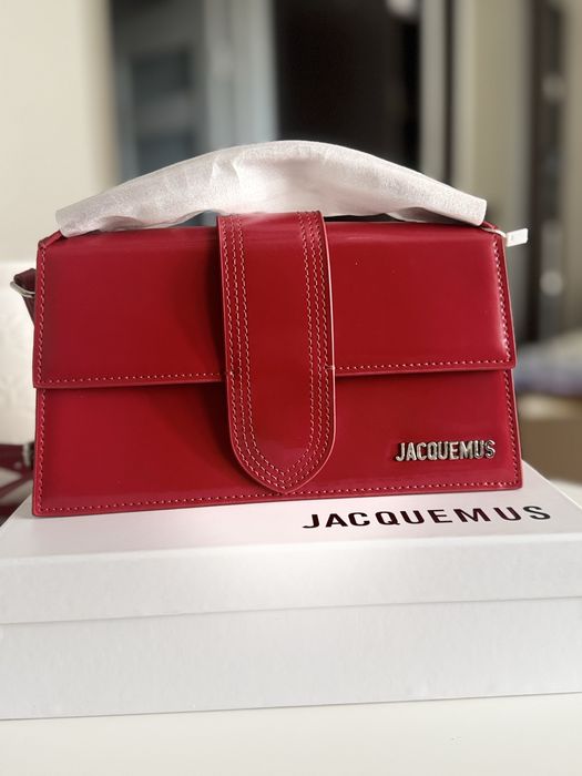 Jacquemus сумка красная.