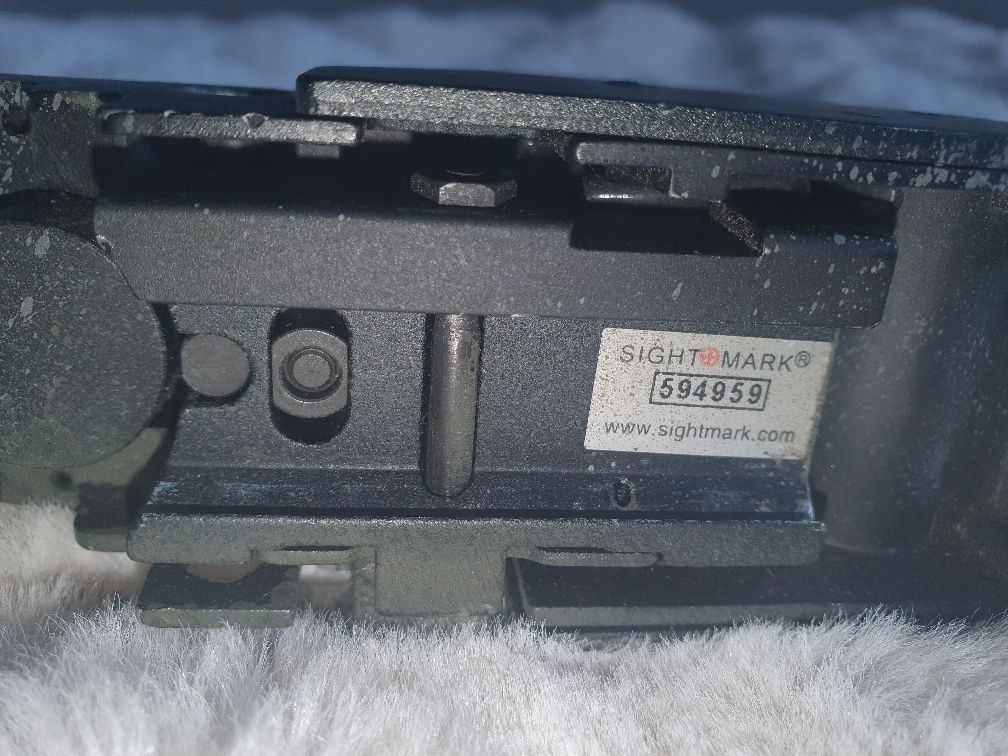 Коліматорний приціл Sight Mark