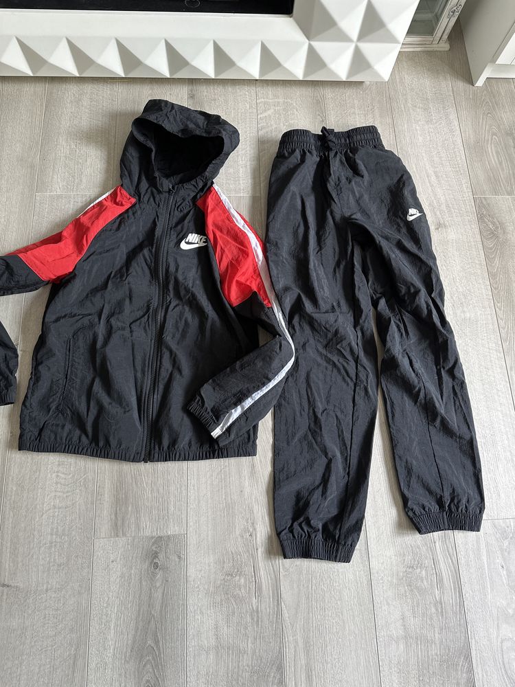 Dres- komplet przejciowy NIKE chłopięcy