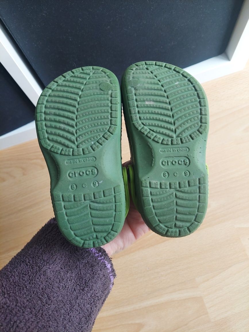 Crocsy chłopięce 8c9 r.25-26