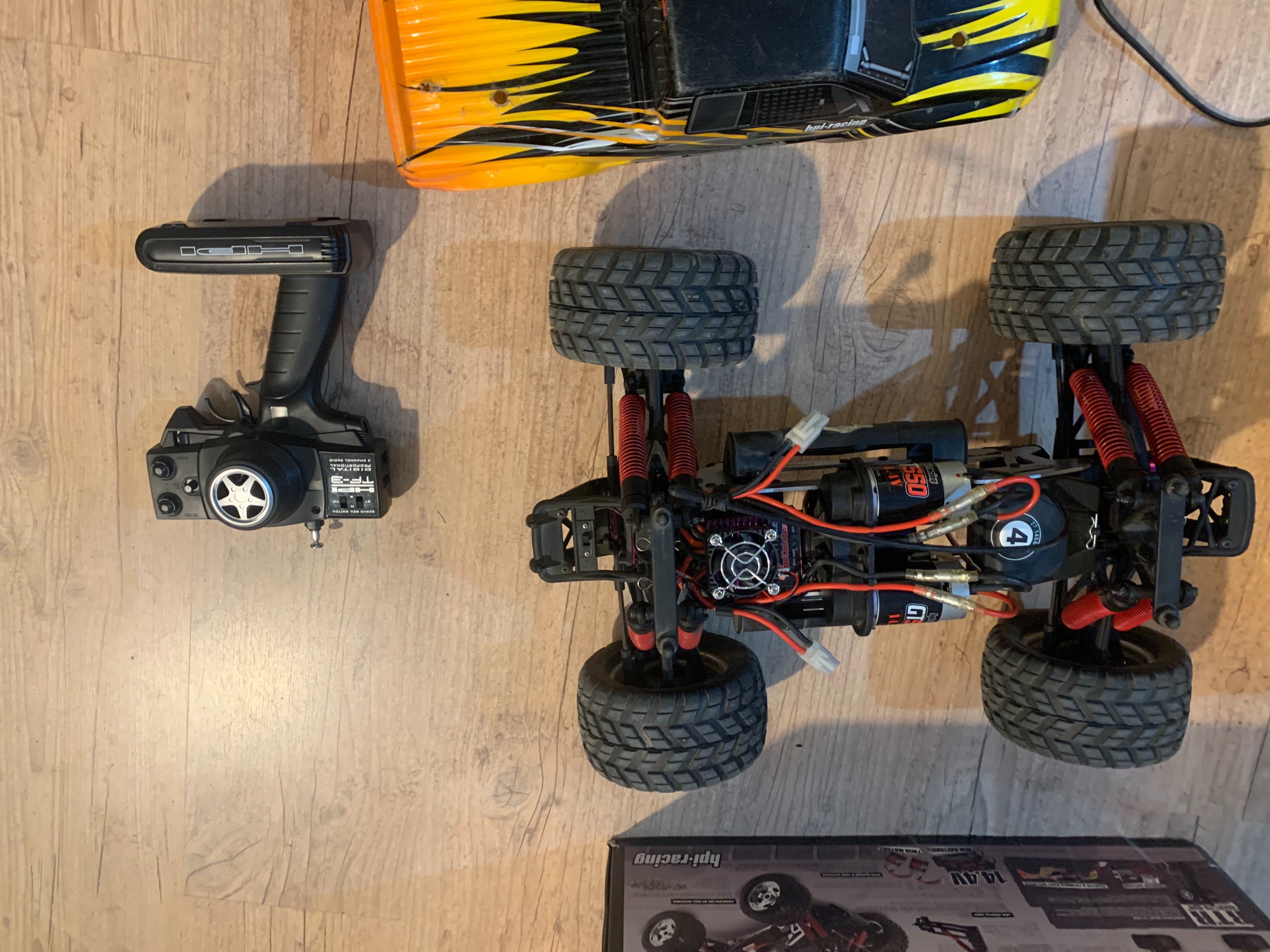 Sprzedam RC model elektryczny HPI Racing E-Savage + drugi na części !!