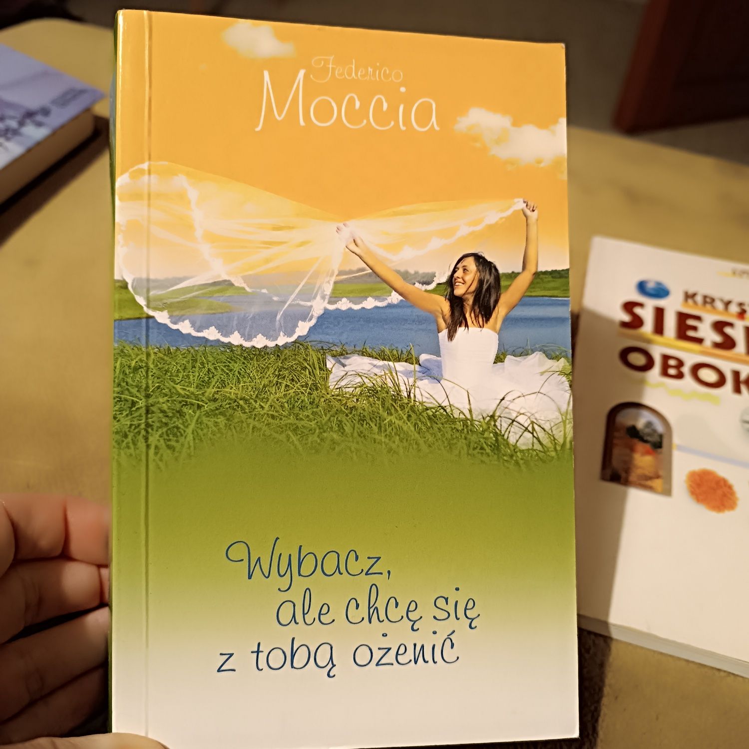 Obok mnie Krystyna Siesicka