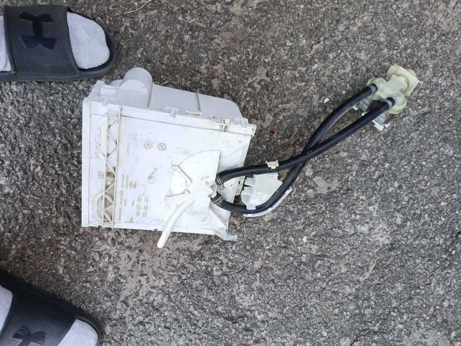 Запчастини до пральної машини Bosch WAE 20363OE