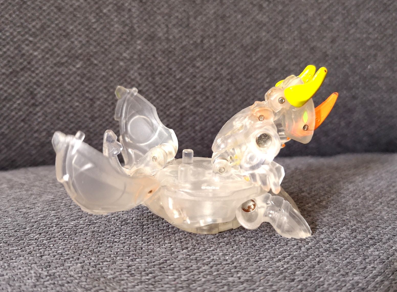 Bakugan Bakucore Helix Dragonoid Crystal Translucent