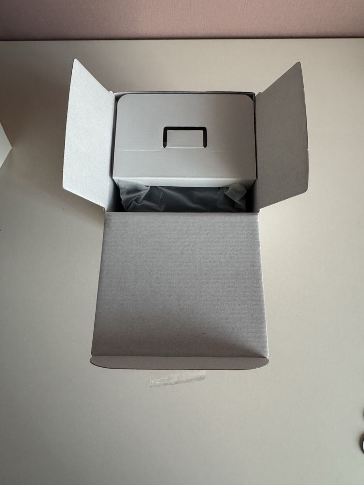 Продам новий ретранслятор Xiaomi Mi WiFi Ranee Extender AC1200
