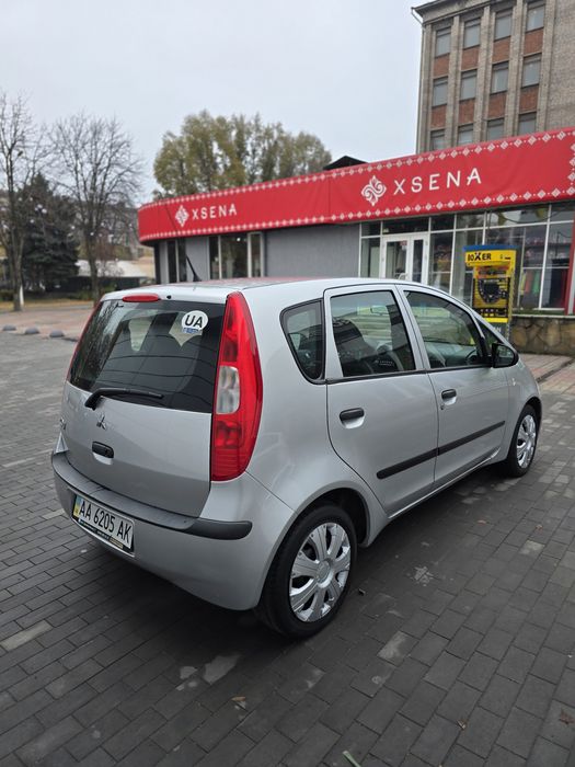 Mitsubishi Colt 1.3 автомат