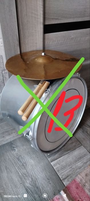 Барабаны Томы остались   походные