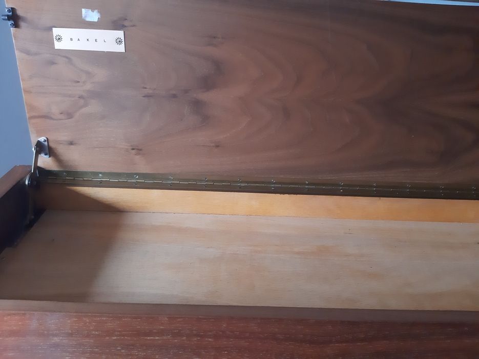 Piano elétrico de 88 teclas