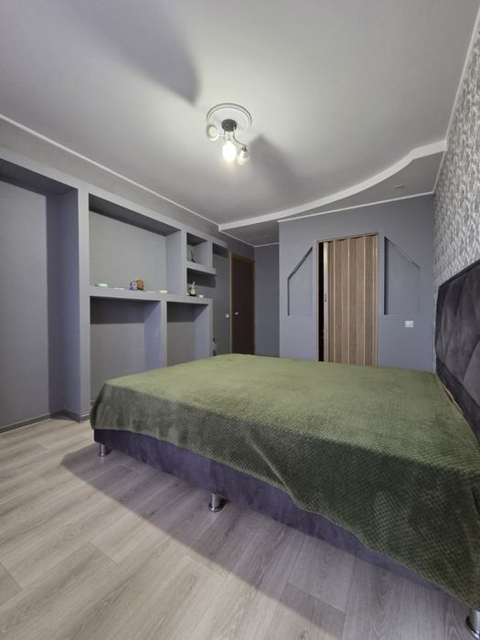 Продам 3 кім. квартиру.Вул.Харківська.Є відновлення