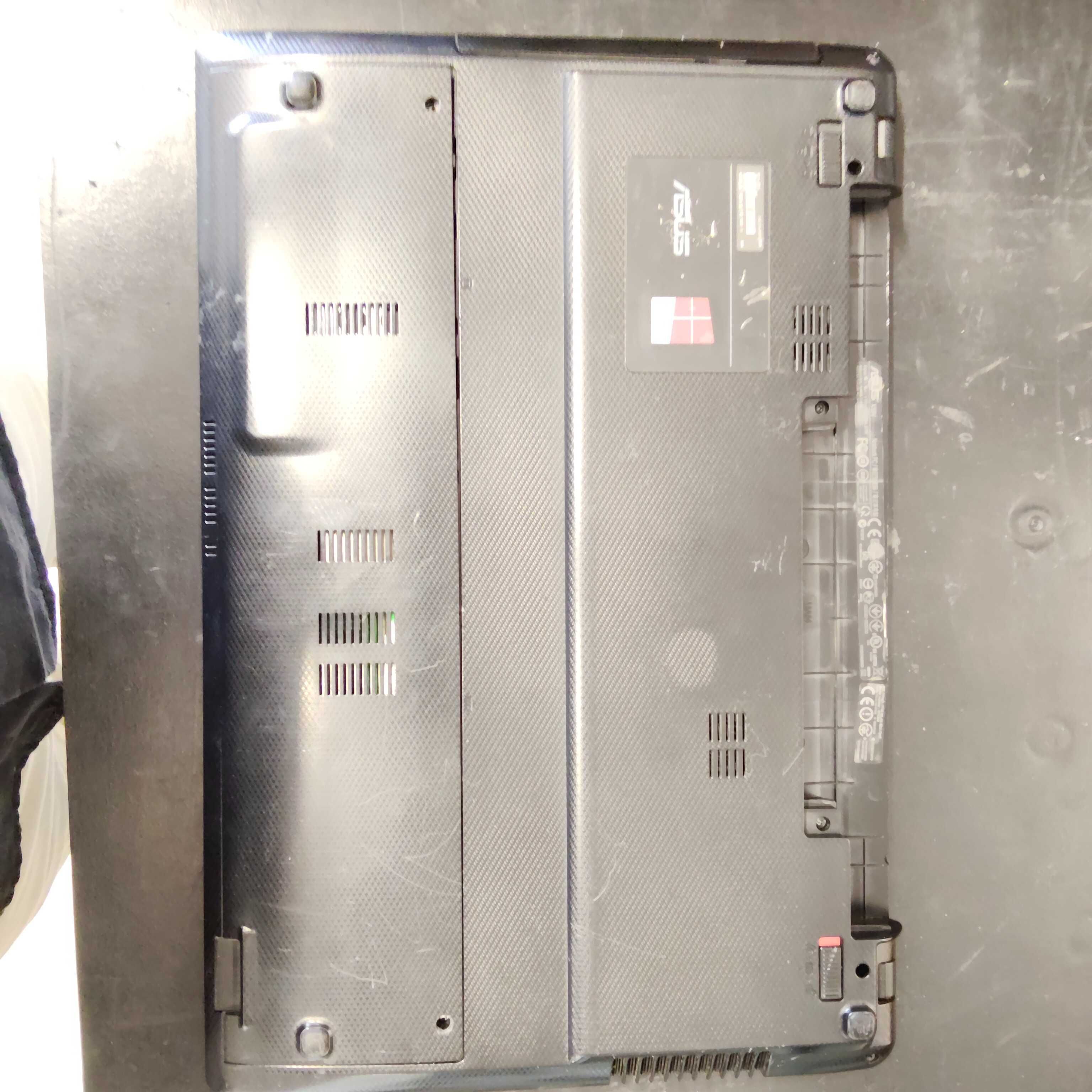 Computador portatil Asus sem bateria para peças