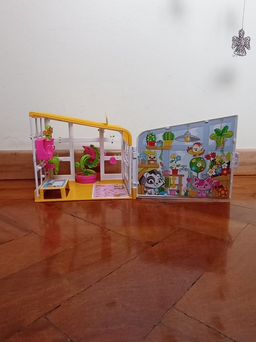 Brinquedos Jogos