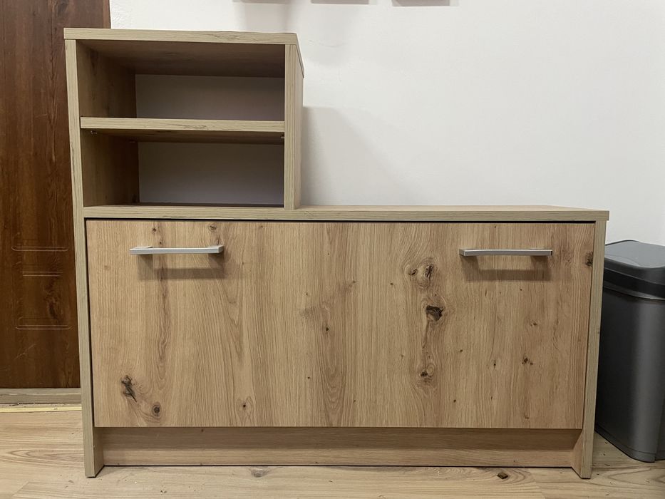 Szafka na buty okleinowana do biura