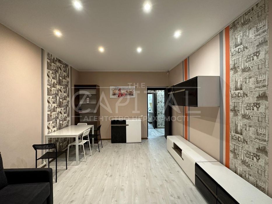 Продаж 3к квартири в центрі, 67м2 вул. Б. Хмельницького Шевченківський