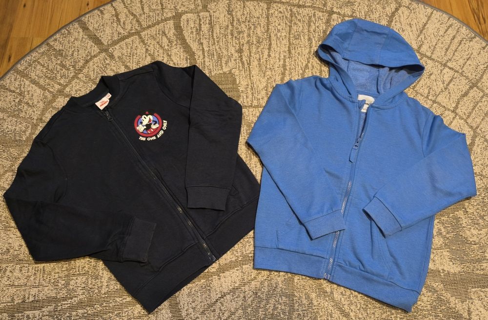 Bluzy chłopięce 134+t-shirt gratis