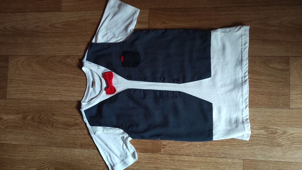 Нарядна футболка  на день народження та штани для хлопчика