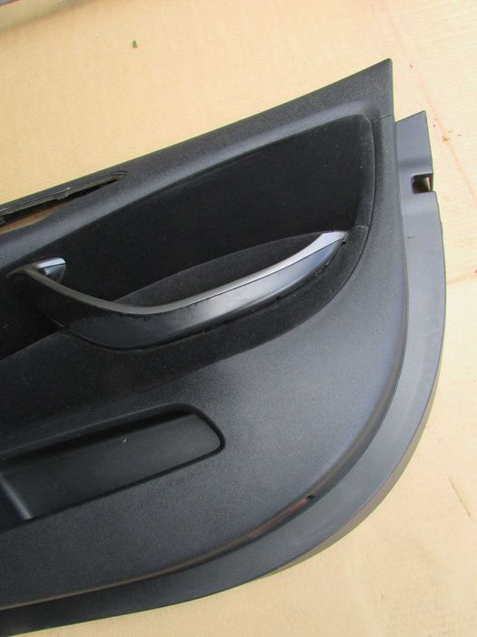 citroen c5 iii x7 tapicerka boczek drzwi prawy przod europa